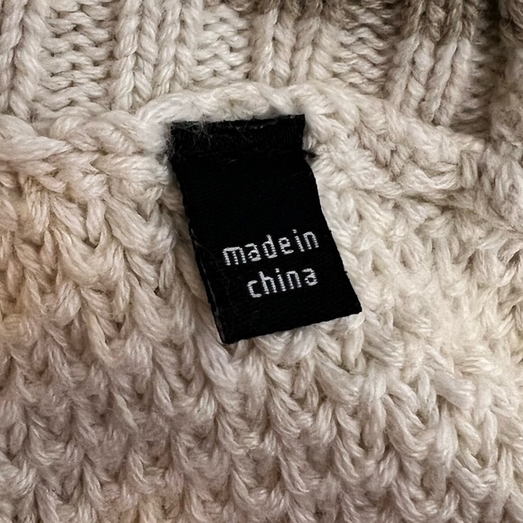 CAbi Slip Stitch Cream Women’s Oversized Knit Sweater, Cotton Blend, Size Small - Picture 10 of 11